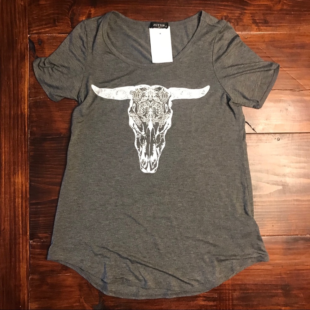 NEW steer skull tee